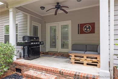 Beautiful Townhome in King's Grant II - Gated Golf Community! on Kings Grant Golf and Country Club in North Carolina - for sale on GolfHomes.com, golf home, golf lot
