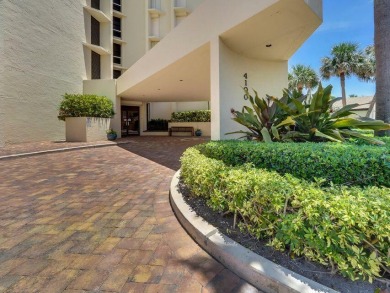 PARADISE FOUND!!!  DESIRABLE 4TH FLOOR UPDATED 2/2 CONDO WITH on Ocean Village Golf Course in Florida - for sale on GolfHomes.com, golf home, golf lot