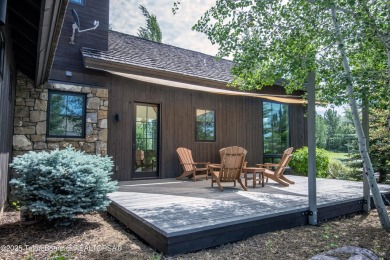 Convenience and comfort come together in this well-maintained on Huntsman Springs Golf Club in Idaho - for sale on GolfHomes.com, golf home, golf lot