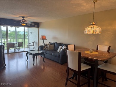 SEVEN LAKES: GOLF COURSE VIEWS & ALL-INCLUSIVE RESORT on Seven Lakes Golf and Tennis Community in Florida - for sale on GolfHomes.com, golf home, golf lot