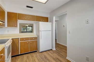 Welcome to this light-filled 2-bedroom, 2-bath end-unit villa in on Myerlee Country Club in Florida - for sale on GolfHomes.com, golf home, golf lot