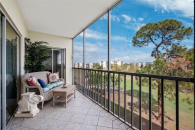 Welcome to this renovated 2-bedroom, 2-bathroom condo in the on Pinebrook/Ironwood Golf Course in Florida - for sale on GolfHomes.com, golf home, golf lot