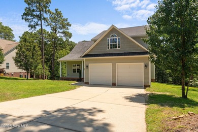 *** Price just reduced! Sellers are offering $5000 towards on Carolina Lakes Country Club in North Carolina - for sale on GolfHomes.com, golf home, golf lot