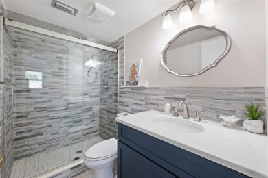 Welcome to this renovated 2-bedroom, 2-bathroom condo in the on Pinebrook/Ironwood Golf Course in Florida - for sale on GolfHomes.com, golf home, golf lot