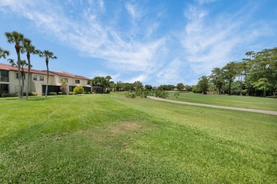 BEAUTIFUL LIGHT AND BRIGHT 2 BEDROOM, 2.5 BATH TOWNHOUSE ON GOLF on Boca Lago Golf and Country Club in Florida - for sale on GolfHomes.com, golf home, golf lot