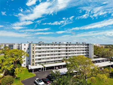 Welcome to this renovated 2-bedroom, 2-bathroom condo in the on Pinebrook/Ironwood Golf Course in Florida - for sale on GolfHomes.com, golf home, golf lot