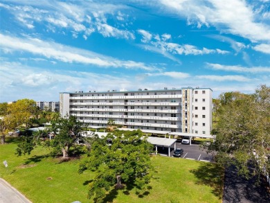 Welcome to this renovated 2-bedroom, 2-bathroom condo in the on Pinebrook/Ironwood Golf Course in Florida - for sale on GolfHomes.com, golf home, golf lot