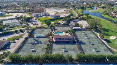 BEAUTIFUL LIGHT AND BRIGHT 2 BEDROOM, 2.5 BATH TOWNHOUSE ON GOLF on Boca Lago Golf and Country Club in Florida - for sale on GolfHomes.com, golf home, golf lot