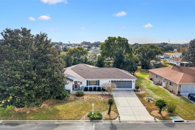 If you're looking for a home with plenty of storage then you on The Links of Spruce Creek in Florida - for sale on GolfHomes.com, golf home, golf lot