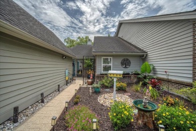 Well maintained single story townhome with a garage  within on Shadowmoss Plantation Golf Club in South Carolina - for sale on GolfHomes.com, golf home, golf lot