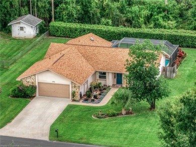 ***KICK OUT CLAUSE IN PLACE***Dive into this exquisitely updated on Golf Hammock Country Club in Florida - for sale on GolfHomes.com, golf home, golf lot