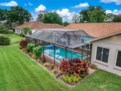 ***KICK OUT CLAUSE IN PLACE***Dive into this exquisitely updated on Golf Hammock Country Club in Florida - for sale on GolfHomes.com, golf home, golf lot