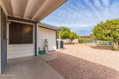 Welcome to this beautifully laid-out 2 bedroom, 2 bathroom home on Sun Lakes Country Club in Arizona - for sale on GolfHomes.com, golf home, golf lot