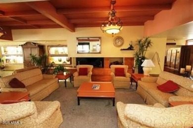 Welcome to this beautifully laid-out 2 bedroom, 2 bathroom home on Sun Lakes Country Club in Arizona - for sale on GolfHomes.com, golf home, golf lot