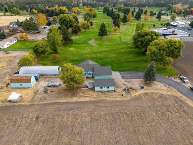 Elegant Country Feel on Prlneville Golf Course on 4 43 acres on Prineville Golf and Country Club in Oregon - for sale on GolfHomes.com, golf home, golf lot