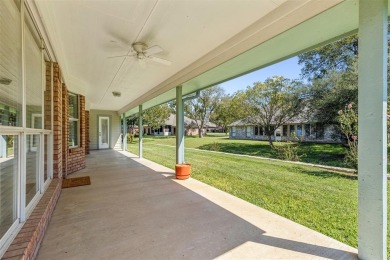 Welcome to Pecan Plantation, where relaxed living meets nature on Nutcracker Golf Club in Texas - for sale on GolfHomes.com, golf home, golf lot