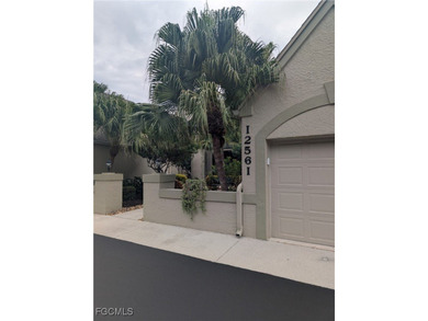 Experience comfortable living in this move-in ready turnkey on  in Florida - for sale on GolfHomes.com, golf home, golf lot