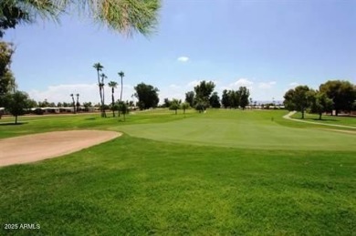 Welcome to this beautifully laid-out 2 bedroom, 2 bathroom home on Sun Lakes Country Club in Arizona - for sale on GolfHomes.com, golf home, golf lot