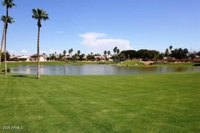 Welcome to this beautifully laid-out 2 bedroom, 2 bathroom home on Sun Lakes Country Club in Arizona - for sale on GolfHomes.com, golf home, golf lot
