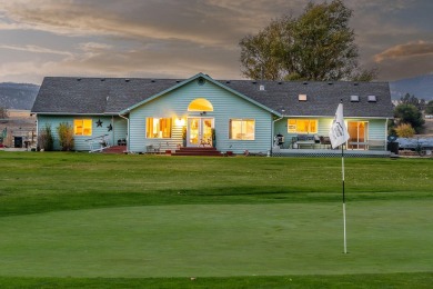 Elegant Country Feel on Prlneville Golf Course on 4 43 acres on Prineville Golf and Country Club in Oregon - for sale on GolfHomes.com, golf home, golf lot