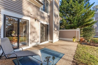 This beautifully remodeled end-unit townhome is the perfect on Kingsmill Resort and Golf Club in Virginia - for sale on GolfHomes.com, golf home, golf lot