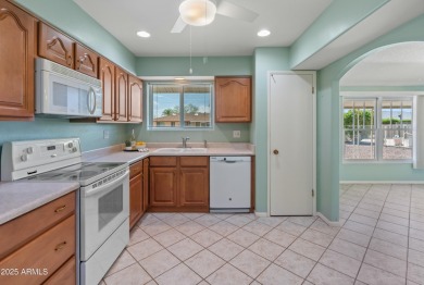 Welcome to the heart of Sun City! This charming 2-bedroom on Sun City Lakes West and East in Arizona - for sale on GolfHomes.com, golf home, golf lot