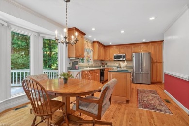 Custom-built one-level living on a quiet cul-de-sac in Ford's on Fords Colony Country Club in Virginia - for sale on GolfHomes.com, golf home, golf lot
