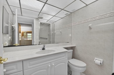 **Move-In Ready 2BR/2BA Condo in King's Point - 55+ on Kings Point Golf -Flanders Way in Florida - for sale on GolfHomes.com, golf home, golf lot