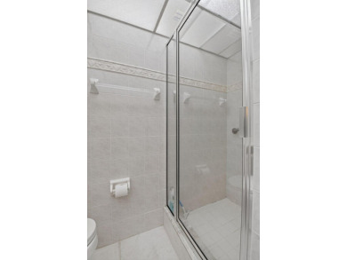 **Move-In Ready 2BR/2BA Condo in King's Point - 55+ on Kings Point Golf -Flanders Way in Florida - for sale on GolfHomes.com, golf home, golf lot