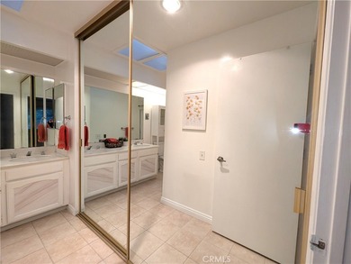 SPECTACULAR VIEWS IN PRESTIGIOUS GATE 14!! 3RD FLOOR END UNIT 3 on Aliso Viejo Country Club in California - for sale on GolfHomes.com, golf home, golf lot