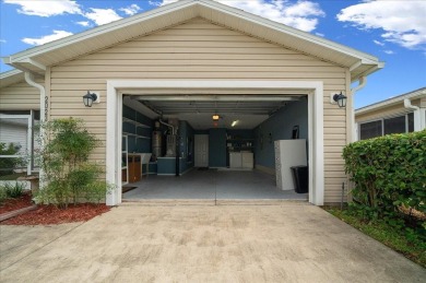 LOCATION is calling YOU, less than 5 minutes to LAKE SUMTER on The Links of Spruce Creek in Florida - for sale on GolfHomes.com, golf home, golf lot