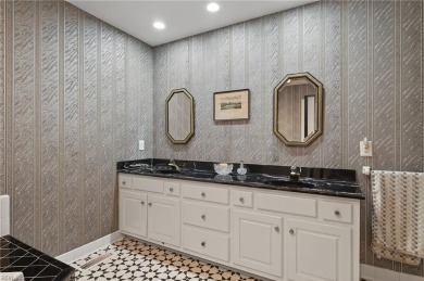 Custom-built one-level living on a quiet cul-de-sac in Ford's on Fords Colony Country Club in Virginia - for sale on GolfHomes.com, golf home, golf lot