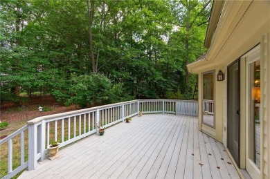 Custom-built one-level living on a quiet cul-de-sac in Ford's on Fords Colony Country Club in Virginia - for sale on GolfHomes.com, golf home, golf lot