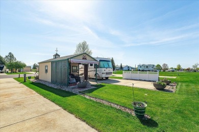 Premium lot in the Deer Park RV Resort--a vibrant 55+ community on Deer Park Golf Club in Washington - for sale on GolfHomes.com, golf home, golf lot
