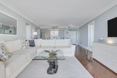 Experience coastal living at its finest in this beautiful  2 bed on Jupiter Dunes Golf Course in Florida - for sale on GolfHomes.com, golf home, golf lot