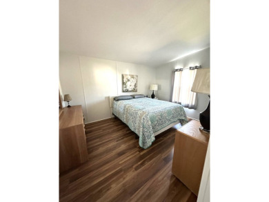 Discover this charming and well-maintained 3-bedroom home on Schalamar Creek Golf and Country Club in Florida - for sale on GolfHomes.com, golf home, golf lot