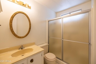 Welcome to comfortable, carefree living in the heart of the on Sun Lakes Country Club in Arizona - for sale on GolfHomes.com, golf home, golf lot