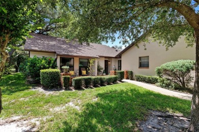 LOCATION! LOCATION!  Welcome to this desirable Wekiva Country on Wekiva Golf Club in Florida - for sale on GolfHomes.com, golf home, golf lot