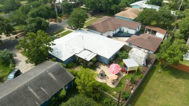 Open house: Sun., June 2nd 1 to 4. Pristine Waverly Estates on Oso Beach Municipal Golf Course in Texas - for sale on GolfHomes.com, golf home, golf lot