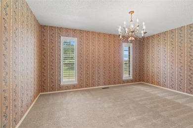 Space and comfort meet golf course living in this beautiful and on Lake Hefner Golf Club in Oklahoma - for sale on GolfHomes.com, golf home, golf lot