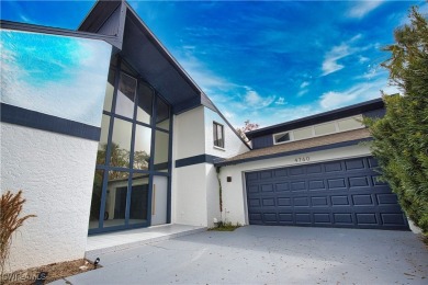 Welcome to this beautifully renovated 3-bedroom, 3-bathroom home on Bent Tree Country Club in Florida - for sale on GolfHomes.com, golf home, golf lot