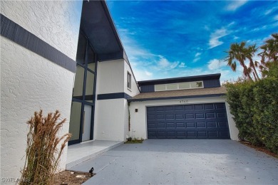 Welcome to this beautifully renovated 3-bedroom, 3-bathroom home on Bent Tree Country Club in Florida - for sale on GolfHomes.com, golf home, golf lot