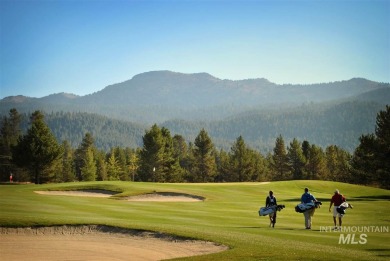 A lovely wooded mesa above the golf course and just south of the on Jug Mountain Ranch Golf Course in Idaho - for sale on GolfHomes.com, golf home, golf lot