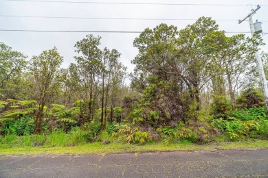 Build your dream home on this front lot in Royal Hawaiian on Volcano Golf and Country Club in Hawaii - for sale on GolfHomes.com, golf home, golf lot