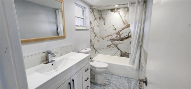 Spacious Remodel VERY BRIGHT Golf and Pool view. NEW A/C on Palm-Aire Country Club and Resort - The Oaks in Florida - for sale on GolfHomes.com, golf home, golf lot