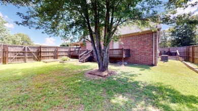 Wonderfully maintained home in West Conway. Just minutes from on Centennial Valley Golf Course in Arkansas - for sale on GolfHomes.com, golf home, golf lot