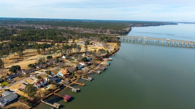 Don't miss an opportunity to view this immaculate second row on Santee-Cooper Country Club in South Carolina - for sale on GolfHomes.com, golf home, golf lot