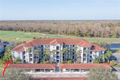 STUNNING 2 BEDROOM + DEN, TURNKEY -End Unit Condo with GOLF on Heritage Bay Golf Course in Florida - for sale on GolfHomes.com, golf home, golf lot