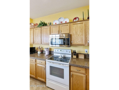 Bright and cheery Oakmont in the highly sought-after Oakwood on Oakwood Golf Club  in Arizona - for sale on GolfHomes.com, golf home, golf lot