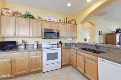 Bright and cheery Oakmont in the highly sought-after Oakwood on Oakwood Golf Club  in Arizona - for sale on GolfHomes.com, golf home, golf lot